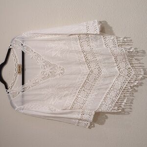 Wayan Boho White Eyelet Embroidered Flowy Blouse One Size